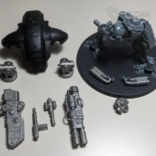 Описание картинки Imperial Knights Armiger Warglaive от Tosh по цене 4 000руб | Свободный Рынок Миниатюр - СРМ