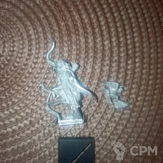 Описание картинки Wood Elf Lord With Bow от Gy80 по цене 2 000руб | Свободный Рынок Миниатюр - СРМ