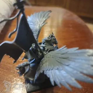 Описание картинки Battle Standard Bearer on Royal Pegasus от dimitrii1995 по цене 4 000руб | Свободный Рынок Миниатюр - СРМ