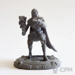Описание картинки Female Rogue 28mm от Fantasy Minis по цене 550руб | Свободный Рынок Миниатюр - СРМ