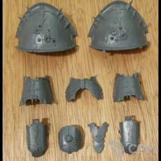 Описание картинки Chaos Knight - Desecrator Armour от DARKMINIATURES_PRO по цене 1 045руб | Свободный Рынок Миниатюр - СРМ