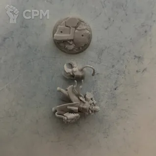 Описание картинки Commissar Yarrick от Жмышарня Shop по цене 300руб | Свободный Рынок Миниатюр - СРМ