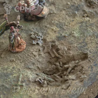 Описание картинки Тайл Ничейной земли : TRENCH ✠ CRUSADE от Big Brain Terrain по цене 2 150руб | Свободный Рынок Миниатюр - СРМ