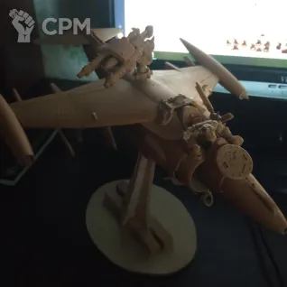 Описание картинки DakkaJet (конверсия из военного самолета) - оригинал от Фил по цене 1 000руб | Свободный Рынок Миниатюр - СРМ