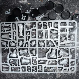 Описание картинки Delaque Gang от Fle94 Miniatures по цене 1 300руб | Свободный Рынок Миниатюр - СРМ