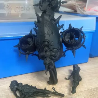 Описание картинки Foetid Bloat-drone (starter) от Xero по цене 1 200руб | Свободный Рынок Миниатюр - СРМ
