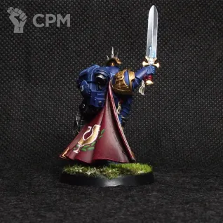 Описание картинки Captain in Gravis Armour (Ultramarine) от Vastoron по цене 2 000руб | Свободный Рынок Миниатюр - СРМ