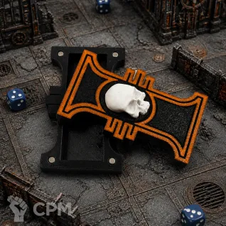 Описание картинки Бокс для кубиков Warhammer 40,000 (12 кубиков) от WebWay 3D по цене 880руб | Свободный Рынок Миниатюр - СРМ