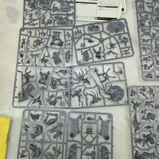 Описание картинки Armageddon Orks. Орки армагеддон, половина стартера. от hakgarim по цене 15 000руб | Свободный Рынок Миниатюр - СРМ