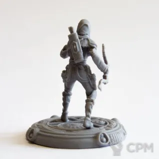 Описание картинки Female Rogue 28mm от Fantasy Minis по цене 550руб | Свободный Рынок Миниатюр - СРМ