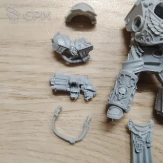 Описание картинки Emperor's Children – Legion Tartaros Praetor. от Серж по цене 400руб | Свободный Рынок Миниатюр - СРМ
