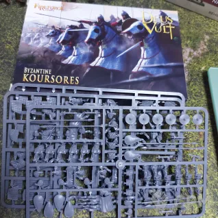 Описание картинки 6 Byzantine Koursores (28mm) на литниках, пластик от Фаерфордж от V130177@mail.ru по цене 1 600руб | Свободный Рынок Миниатюр - СРМ