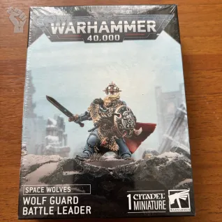 Описание картинки Wolf Guard Battle Leader от Dark Irhog по цене 3 500руб | Свободный Рынок Миниатюр - СРМ