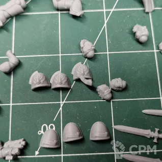 Описание картинки Sanguinary Guard New 3шт + базы от Мастерская Крипов по цене 600руб | Свободный Рынок Миниатюр - СРМ