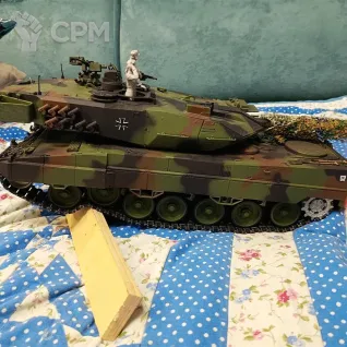 Описание картинки Продам Радиоуправляемый танк Leopard 2A6 в масштабе 1:16 от Эктелион по цене 20 000руб | Свободный Рынок Миниатюр - СРМ