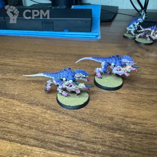 Описание картинки Набор покрашенных Tyranid Termagants от slavenzka по цене 900руб | Свободный Рынок Миниатюр - СРМ