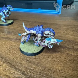 Описание картинки Набор покрашенных Tyranid Termagants от slavenzka по цене 900руб | Свободный Рынок Миниатюр - СРМ
