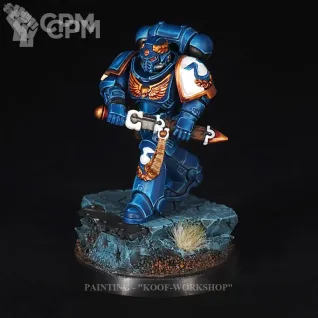 Описание картинки Ultramarines primaris lieutenant Celsius от KoofWorkshop по цене 1 050руб | Свободный Рынок Миниатюр - СРМ