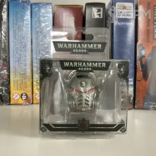 Описание картинки Primaris space marines helmet металлический брелок от Slobarev  по цене 1 600руб | Свободный Рынок Миниатюр - СРМ
