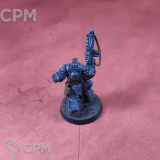 Описание картинки Raven Guard Primaris Lieutenan от Каджит по цене 2 498руб | Свободный Рынок Миниатюр - СРМ