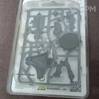 Описание картинки Space Marine Captain with plasma pistol and powerfist. Web Exclusive 2 of 2 от Tigerat по цене 6 000руб | Свободный Рынок Миниатюр - СРМ