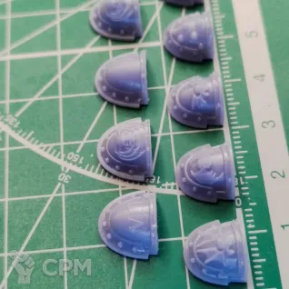 Описание картинки Night Lords Shoulder Pads Mk III от Стальные Небеса по цене 180руб | Свободный Рынок Миниатюр - СРМ