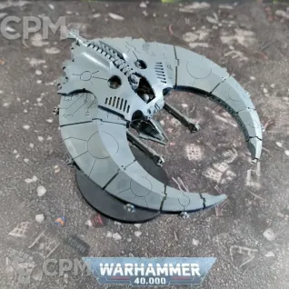 Описание картинки Necrons Doom Scythe II от Каджит по цене 5 498руб | Свободный Рынок Миниатюр - СРМ