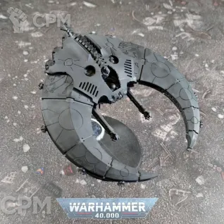Описание картинки Necrons Night Scythe от Каджит по цене 4 998руб | Свободный Рынок Миниатюр - СРМ