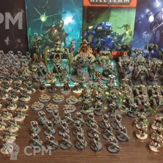 Описание картинки Necrons. Большая армия в покрасе от Omen по цене 63 000руб | Свободный Рынок Миниатюр - СРМ