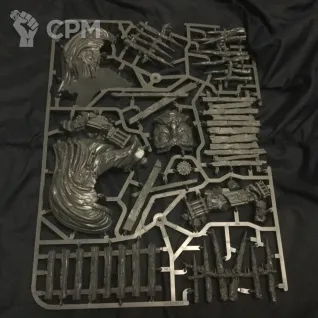 Описание картинки Fallen Sigmar Statue Head от Svarden по цене 6 500руб | Свободный Рынок Миниатюр - СРМ