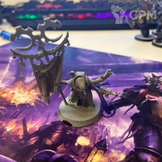 Описание картинки Acolyte Iconward от Drygplova по цене 700руб | Свободный Рынок Миниатюр - СРМ