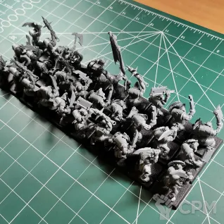 Описание картинки Orc &amp; Goblin Tribes Orc Boyz x30 (Orc Boyz Mob) от Каджит по цене 9 998руб | Свободный Рынок Миниатюр - СРМ