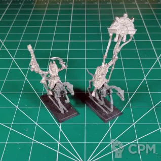 Описание картинки Tomb Kings Liche Priest and Royal Herald от Каджит по цене 8 998руб | Свободный Рынок Миниатюр - СРМ