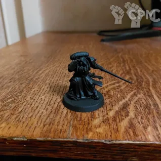 Описание картинки Librarian in Phobos Armour от HATESYOURSELF по цене 500руб | Свободный Рынок Миниатюр - СРМ