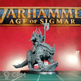 Описание картинки Slaves to Darkness Chaos Lord on Karkadrak (Chaos Lord on Daemonic Mount) от Каджит по цене 3 998руб | Свободный Рынок Миниатюр - СРМ