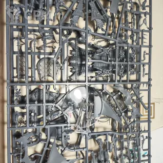 Описание картинки Drukhari Raider от Егор Т. по цене 4 300руб | Свободный Рынок Миниатюр - СРМ