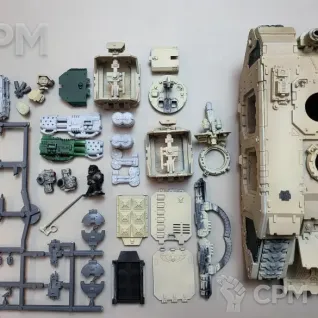 Описание картинки Land raider redeemer/crusader, пластик, ориг, задут грунт от Утка по цене 8 500руб | Свободный Рынок Миниатюр - СРМ