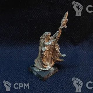 Описание картинки Damsel with staff / Бритонская Дева от Snailhunter по цене 2 000руб | Свободный Рынок Миниатюр - СРМ