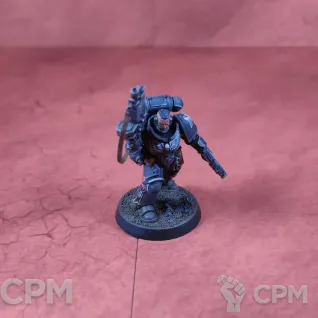 Описание картинки Raven Guard Primaris Lieutenan от Каджит по цене 2 498руб | Свободный Рынок Миниатюр - СРМ