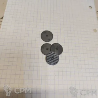 Описание картинки Щит круглый большой плоский, пластик Варгеймс Атлантик от V130177@mail.ru по цене 15руб | Свободный Рынок Миниатюр - СРМ