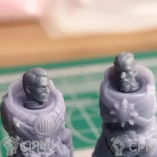 Описание картинки 9 heads of the Space Marine heroes v1 от Стальные Небеса по цене 135руб | Свободный Рынок Миниатюр - СРМ