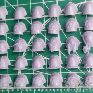 Описание картинки Night Lords Shoulder Pads v2 от Стальные Небеса по цене 540руб | Свободный Рынок Миниатюр - СРМ