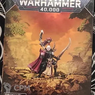 Описание картинки Drukhari: Archon от Магазин Хобби по цене 3 500руб | Свободный Рынок Миниатюр - СРМ