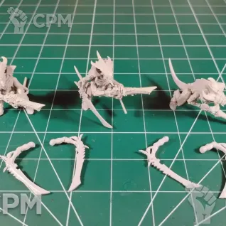 Описание картинки Tyranids Tyranid Warriors x6 Смола от Каджит по цене 2 998руб | Свободный Рынок Миниатюр - СРМ