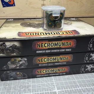 Описание картинки Squat Bundle от AnemRa по цене 14 000руб | Свободный Рынок Миниатюр - СРМ