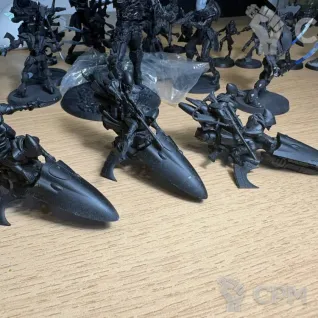 Описание картинки Aeldari Shroud Runners от launit по цене 1 500руб | Свободный Рынок Миниатюр - СРМ