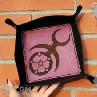 Описание картинки Dice Tray Slaanesh/Лоток/Дайс Трей/ слаанешАрена/Тарелка от Krontwar по цене 3 300руб | Свободный Рынок Миниатюр - СРМ