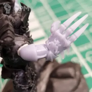 Описание картинки Night Lords two pairs Claws от Стальные Небеса по цене 200руб | Свободный Рынок Миниатюр - СРМ