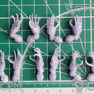 Описание картинки Night Lords Claws v1 от Стальные Небеса по цене 250руб | Свободный Рынок Миниатюр - СРМ
