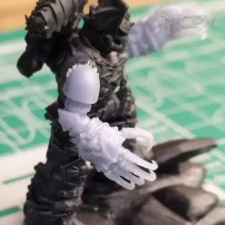 Описание картинки Night Lords Claws v1 от Стальные Небеса по цене 250руб | Свободный Рынок Миниатюр - СРМ